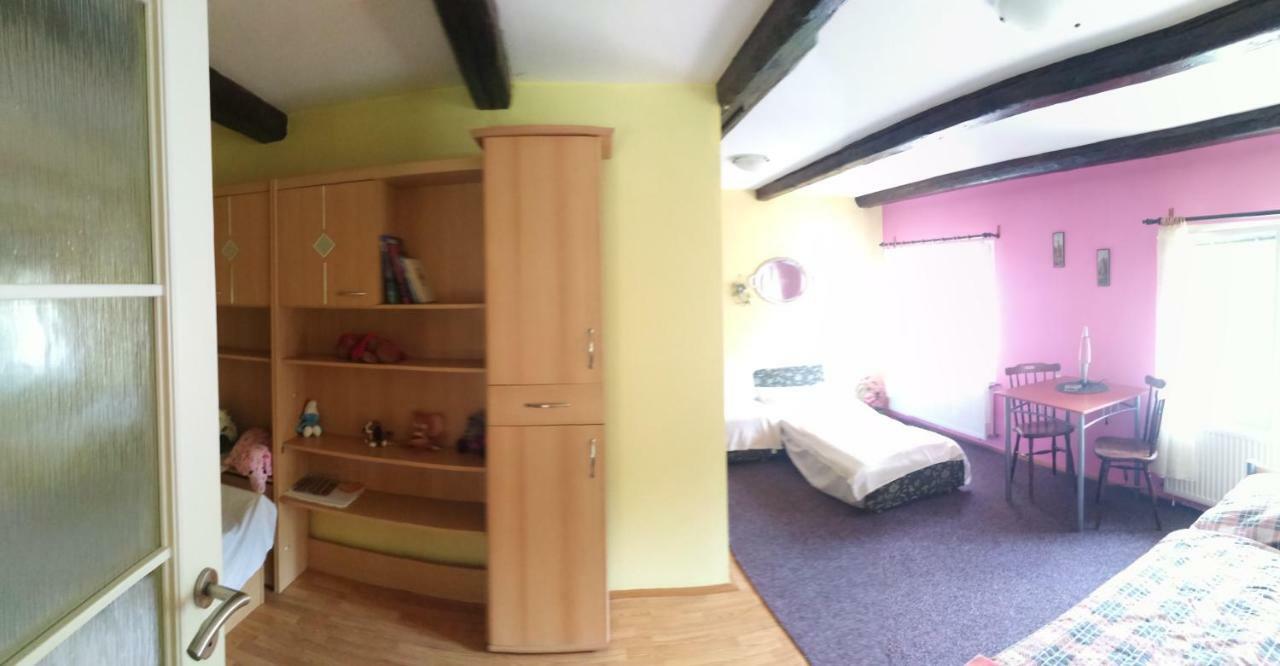 Apartment U Sarky Loket Eksteriør bilde